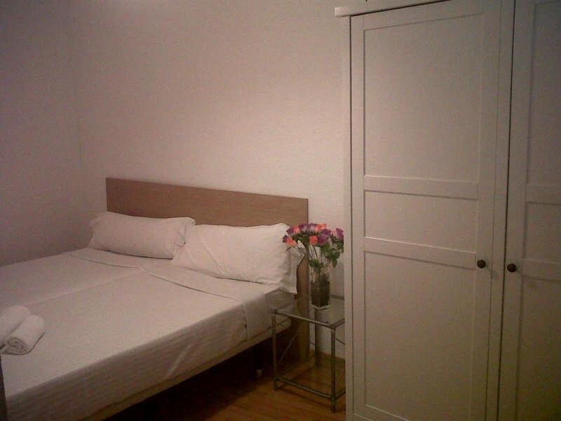 Km1 Amparo Apartments Madrid Bilik gambar