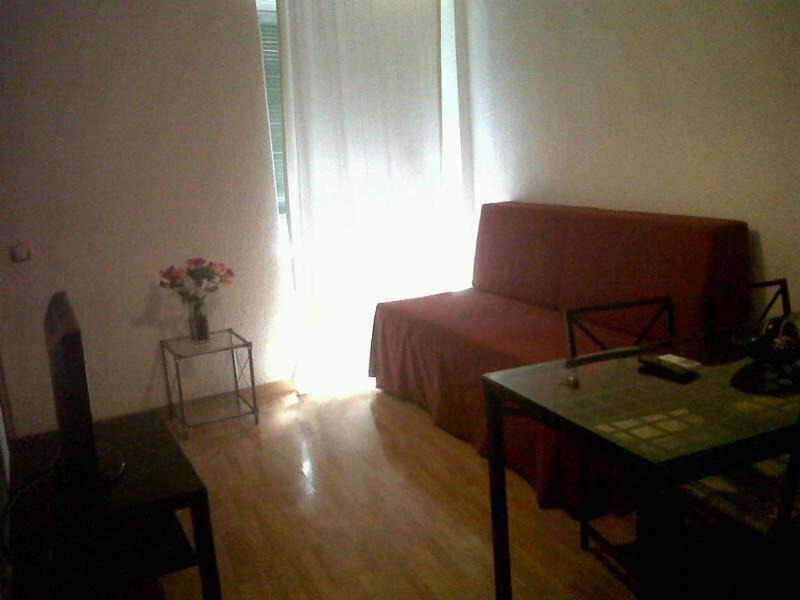 Km1 Amparo Apartments Madrid Bilik gambar