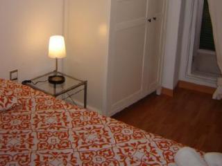 Km1 Amparo Apartments Madrid Luaran gambar